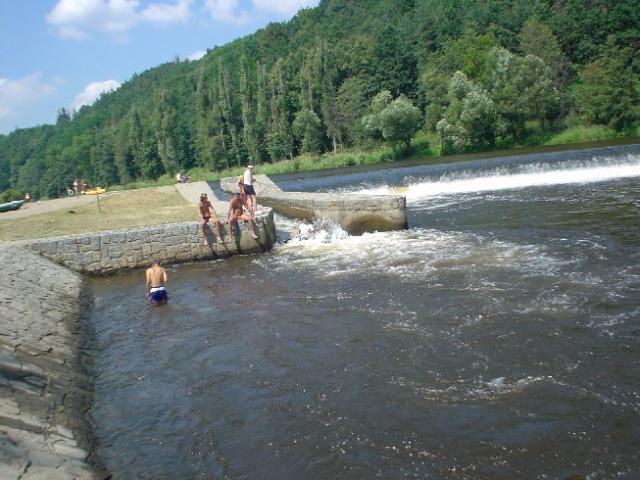 Vltava dětská, květen 2004  > DSC02913