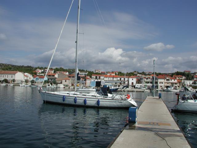 Chorvatsko, jachta, září 2004 > 150a