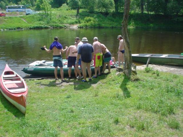 Vltava, hasiči, květen 2005 > DSC06701