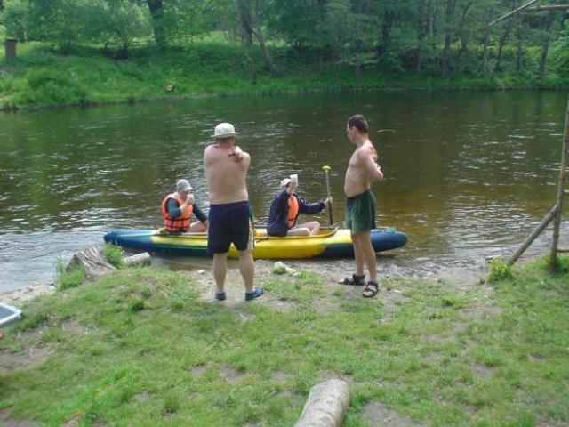 Vltava, hasiči, květen 2005 > DSC06716
