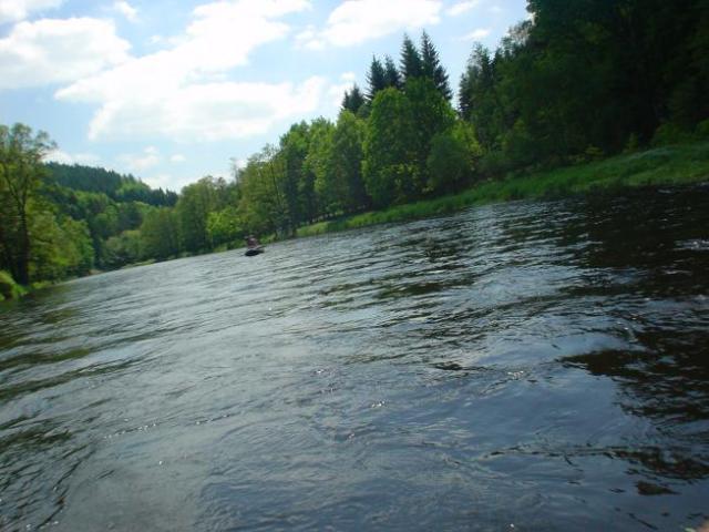 Vltava, hasiči, květen 2005 > DSC06724