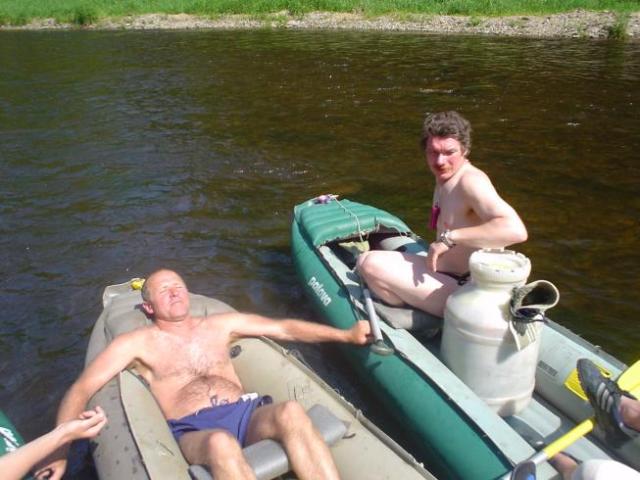 Vltava, hasiči, květen 2005 > DSC06754