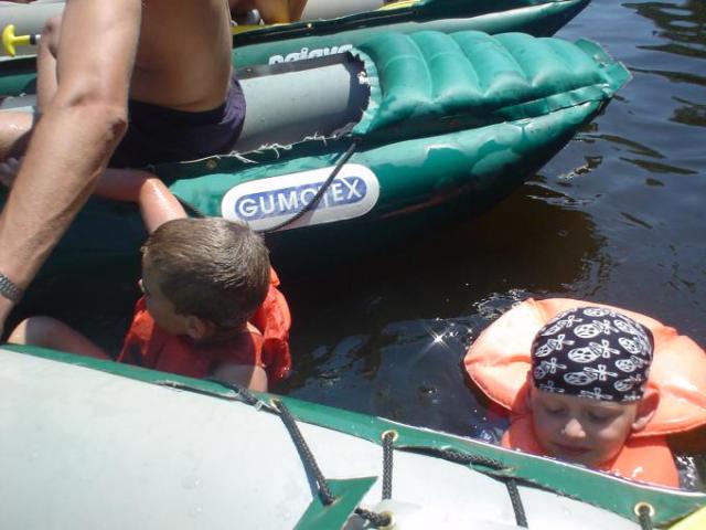 Vltava, červenec 2005 > Vltava 045