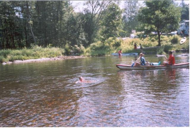 Vltava, červenec 2005 > Vltava 064