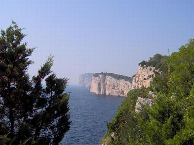 Chorvatsko, jachta, srpen 2005 > jach 319ld