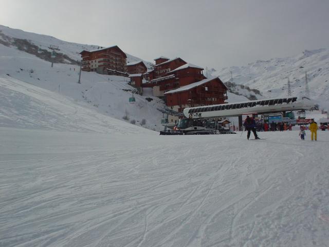 Les Menuires, Francie, duben 2005 > DSC06252