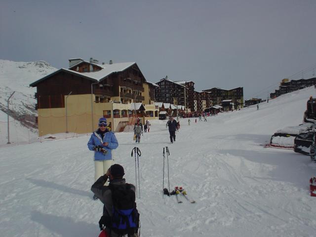 Les Menuires, Francie, duben 2005 > DSC06255