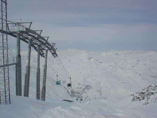 Les Menuires, Francie, duben 2005 > DSC06260