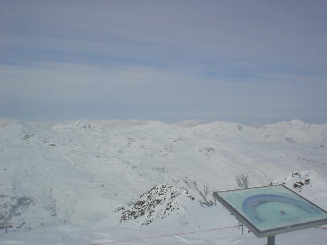 Les Menuires, Francie, duben 2005 > DSC06261