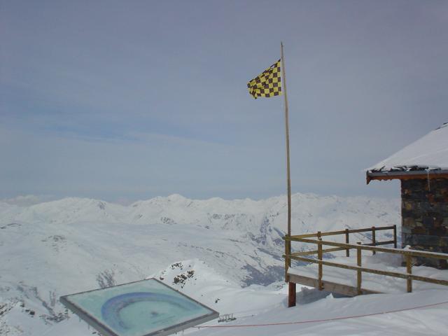 Les Menuires, Francie, duben 2005 > DSC06262