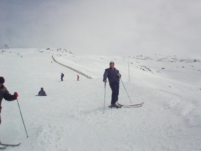 Les Menuires, Francie, duben 2005 > DSC06300