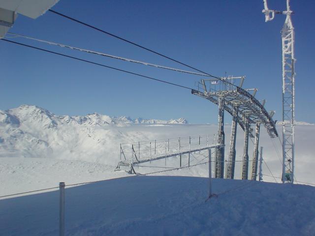 Les Menuires, Francie, duben 2005 > DSC06365