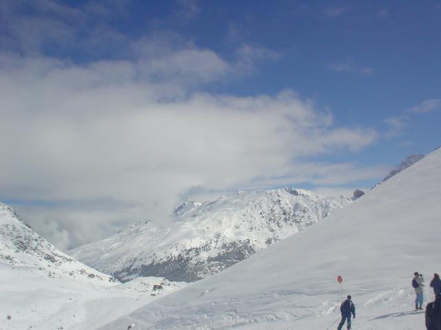 Les Menuires, Francie, duben 2005 > DSC06386
