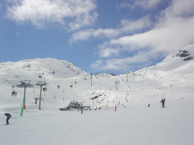 Les Menuires, Francie, duben 2005 > DSC06401