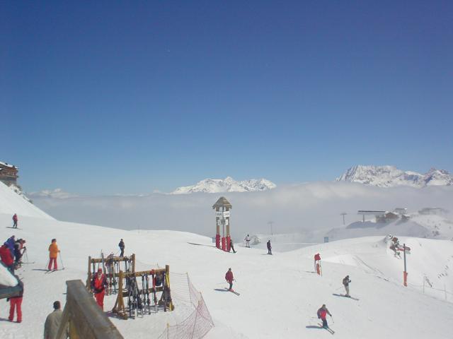 Les Menuires, Francie, duben 2005 > DSC06409