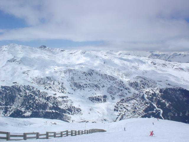 Les Menuires, Francie, duben 2005 > DSC06418