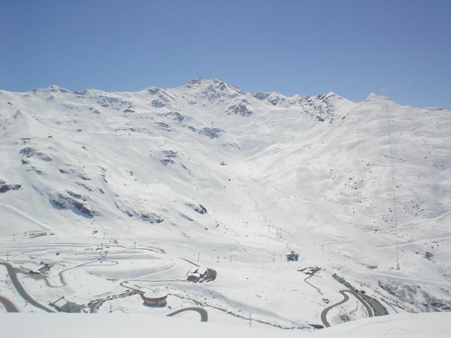 Les Menuires, Francie, duben 2005 > DSC06445