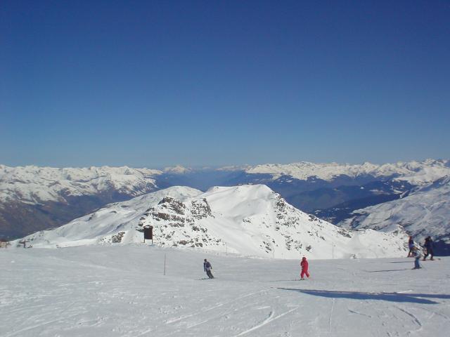 Les Menuires, Francie, duben 2005 > DSC06462