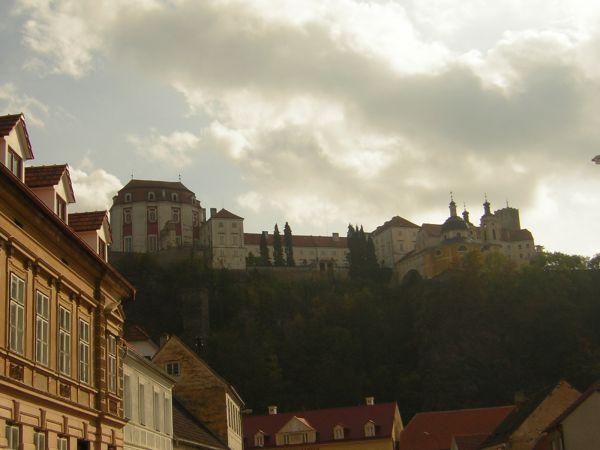 Morava, Znojmo, září 2007 > kola-zamek-sklipek (11)
