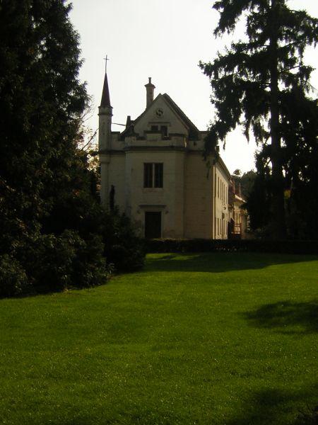 Morava, Znojmo, září 2007 > kola-zamek-sklipek (128)
