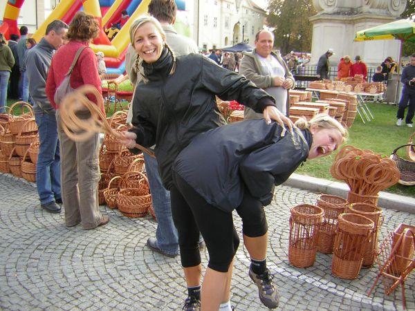 Morava, Znojmo, září 2007 > kola-zamek-sklipek (139)