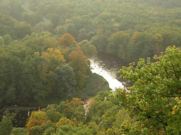 Morava, Znojmo, září 2007 > kola-zamek-sklipek (16)