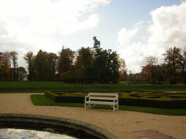 Morava, Znojmo, září 2007 > kola-zamek-sklipek (200)