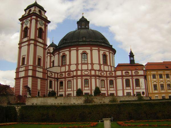 Morava, Znojmo, září 2007 > kola-zamek-sklipek (201)