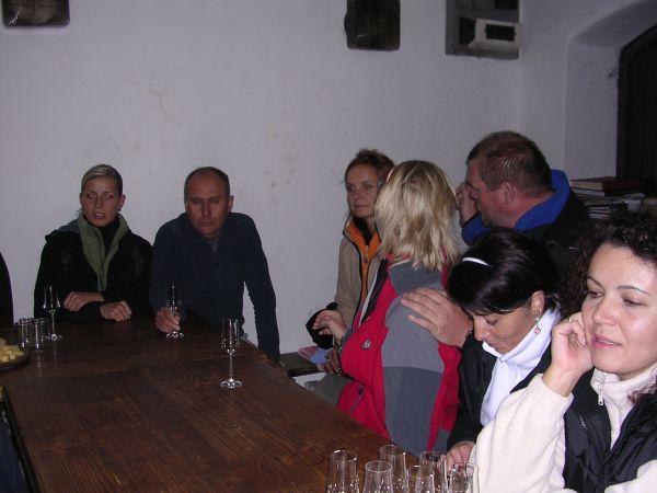 Morava, Znojmo, září 2007 > kola-zamek-sklipek (28)