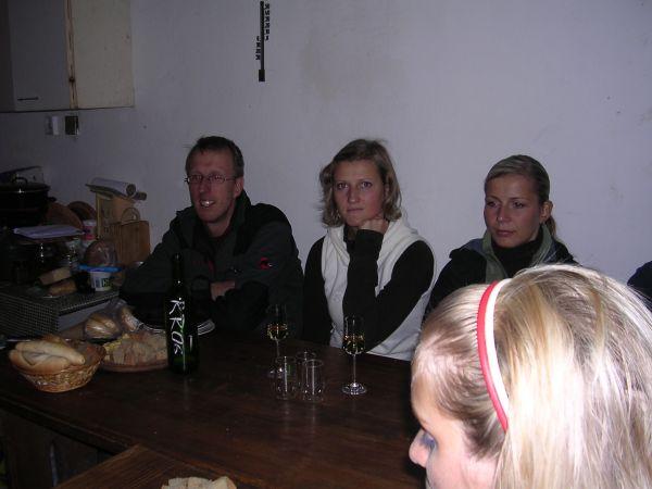 Morava, Znojmo, září 2007 > kola-zamek-sklipek (30)