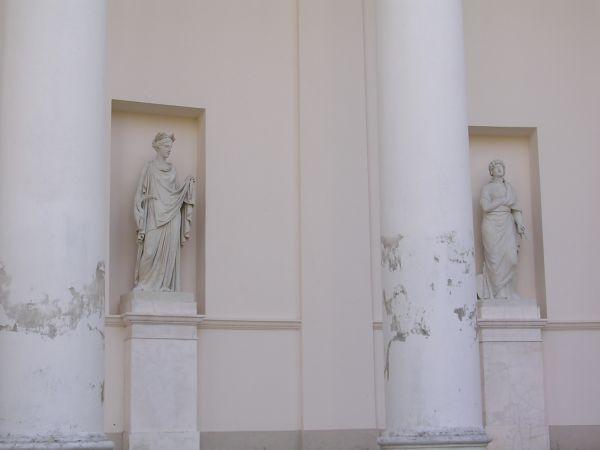 Morava, Znojmo, září 2007 > kola-zamek-sklipek (99)